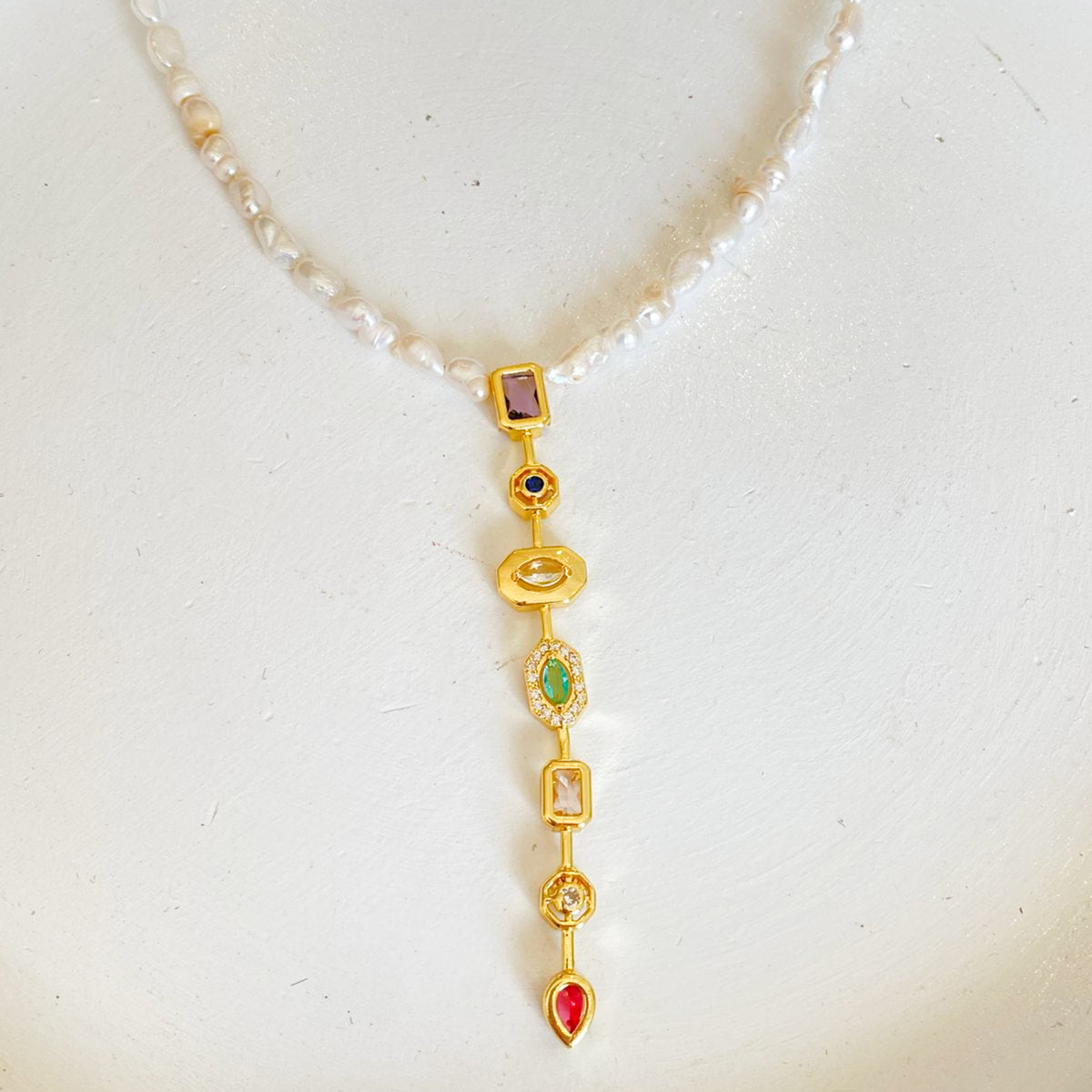 Freshwater Pearl Necklace with Multicolor Stones Pendant