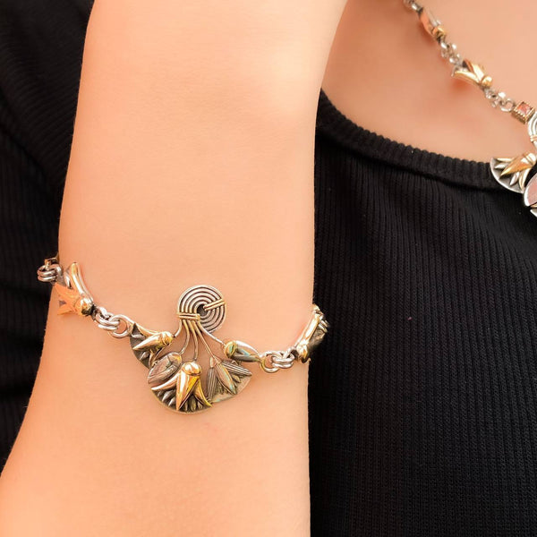 باقة زهور اللوتس سوار فضي