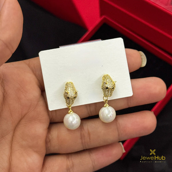 Pearl Panther Earring