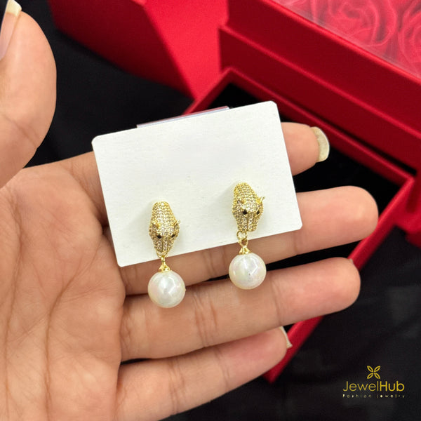 Pearl Panther Earring