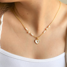 Load image into Gallery viewer, Gold Beaded Heart Necklace