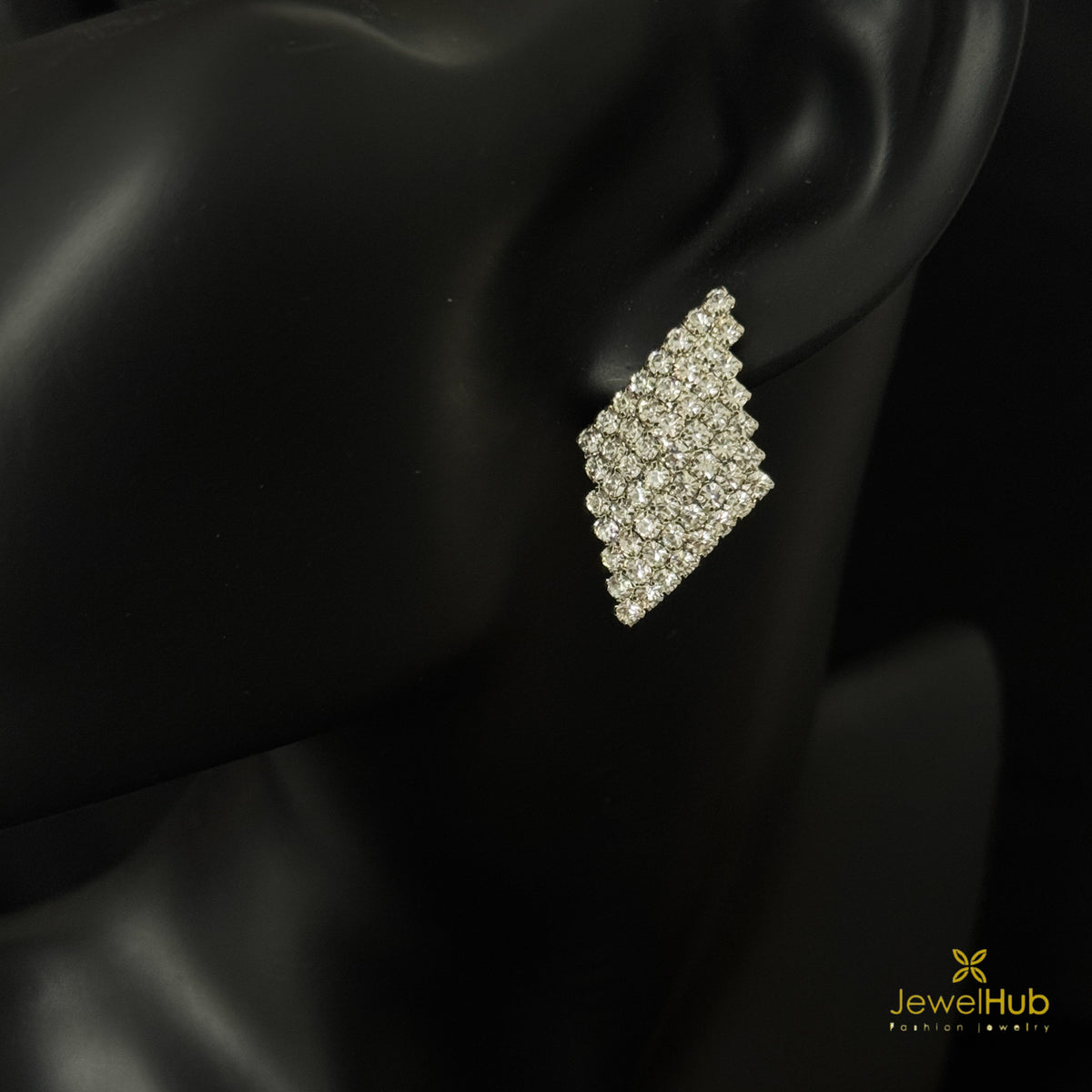 Radiant Diamond Earring