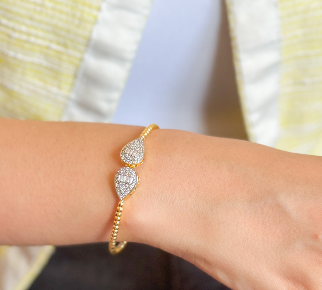 Teardrop Diamond Style Bangle