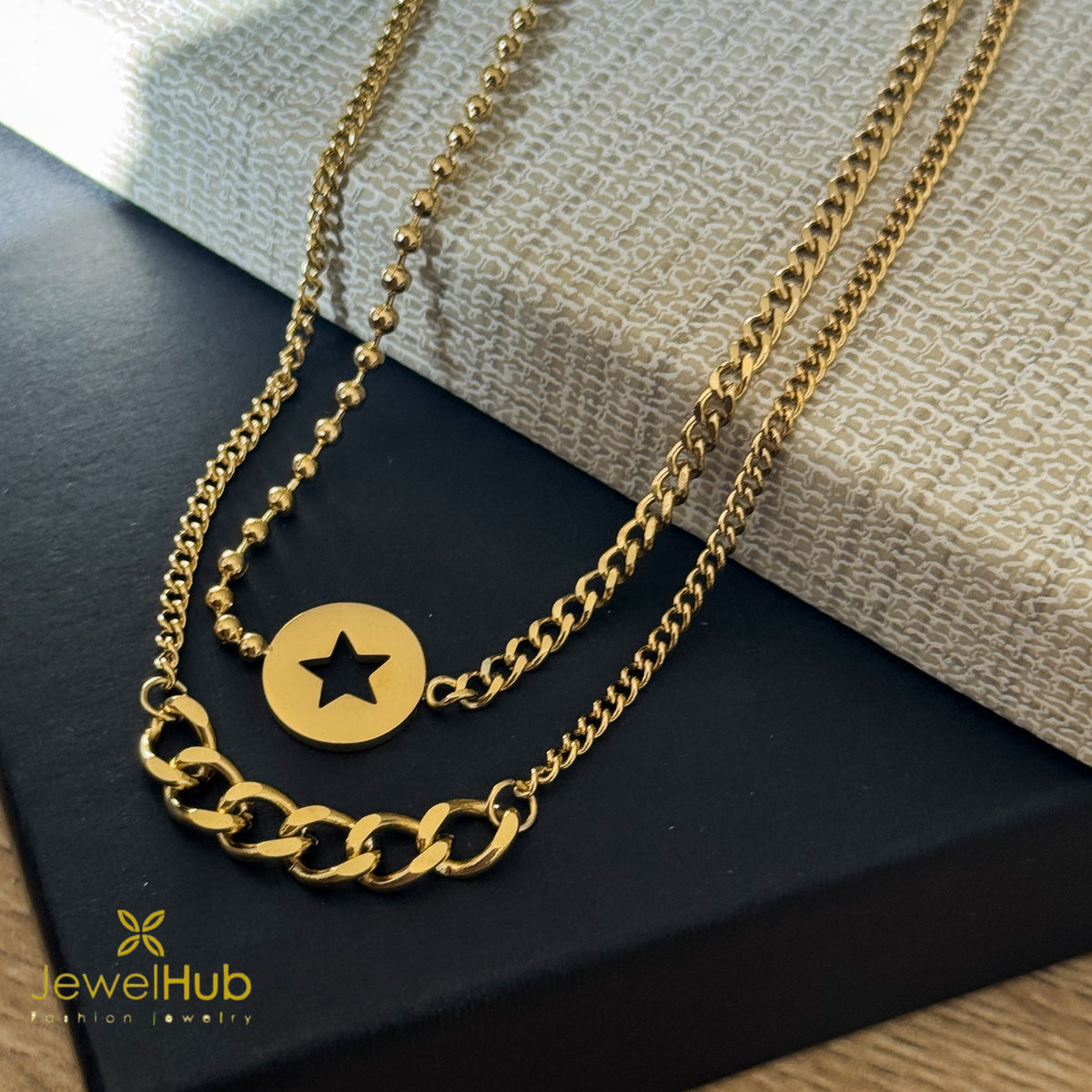 Star Halo Chain Necklace