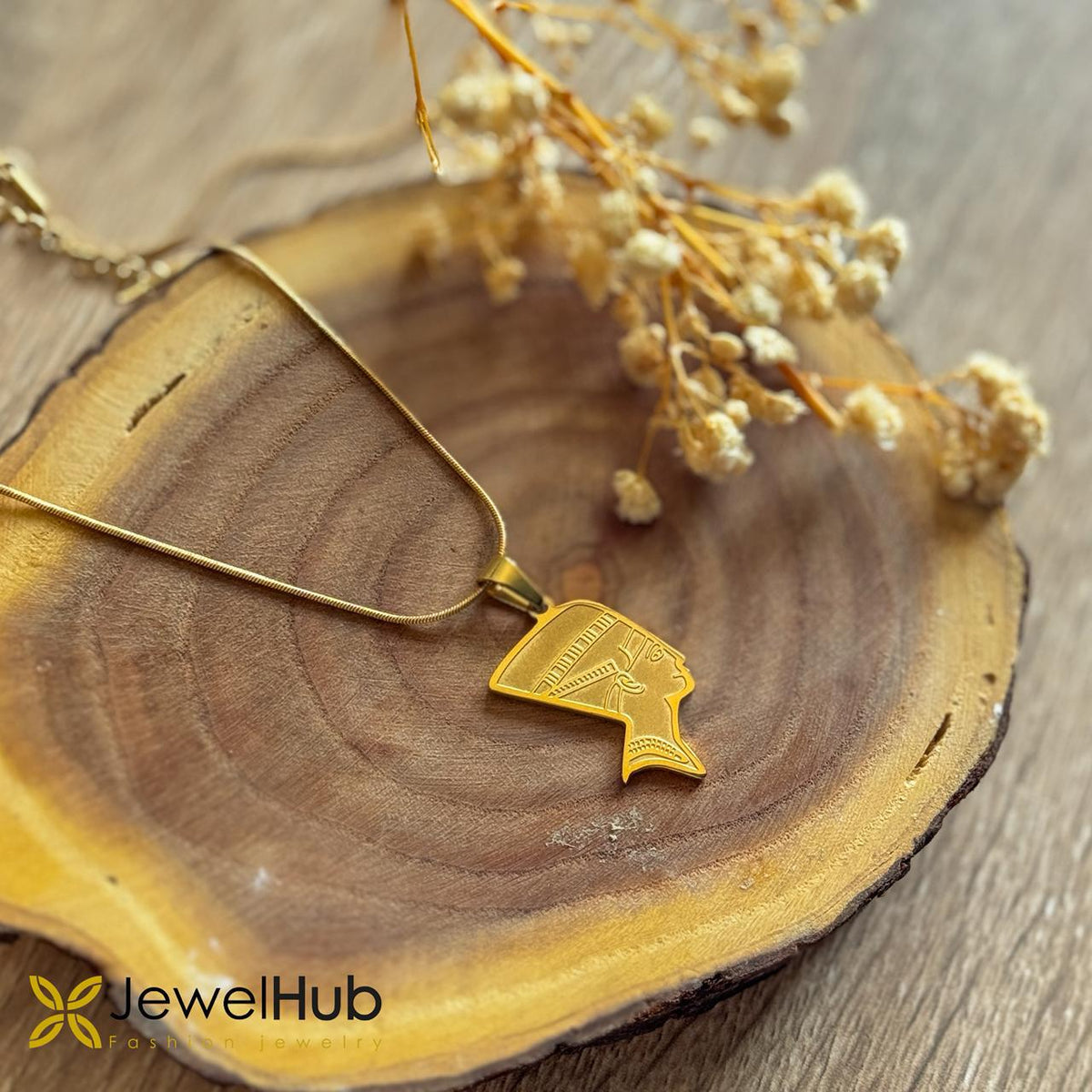 Queen Nefertiti Necklace