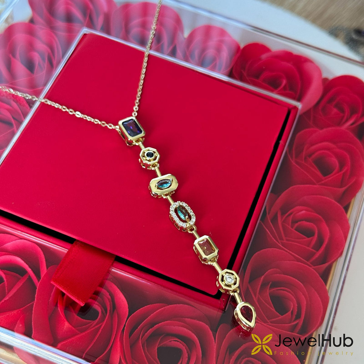 قلادة على شكل حرف Y ملونة مع أحجار الزركون متعددة الألوان