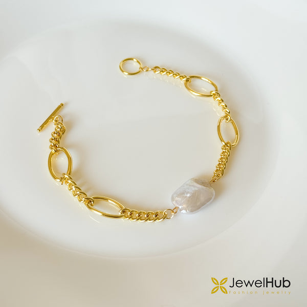 FreshWater Pearls Bold Bracelet