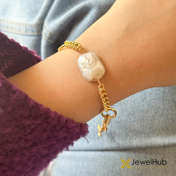 FreshWater Pearls Bold Bracelet