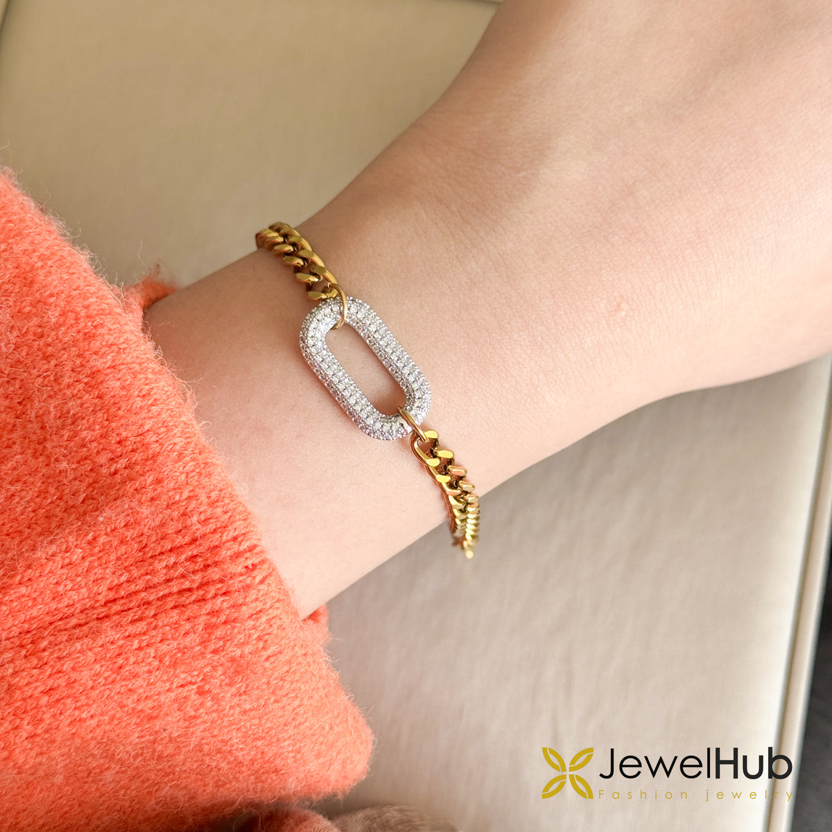 Round Cuff Bracelet