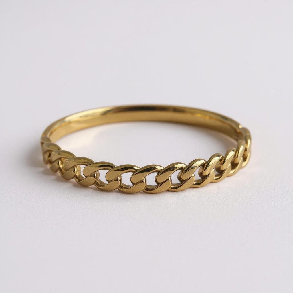 Curb Chain Bangle