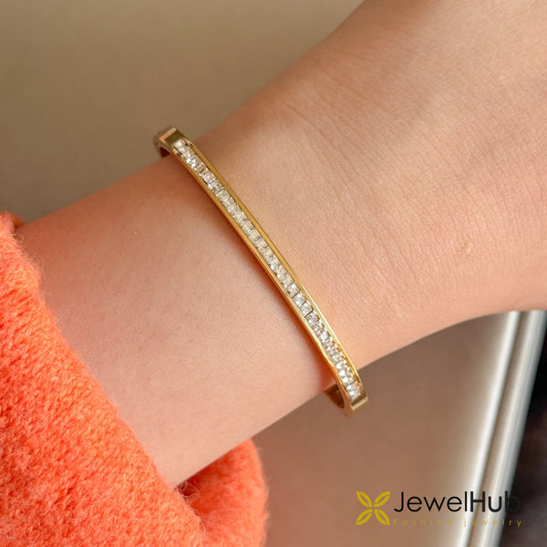 Gemstone Spark Bangle