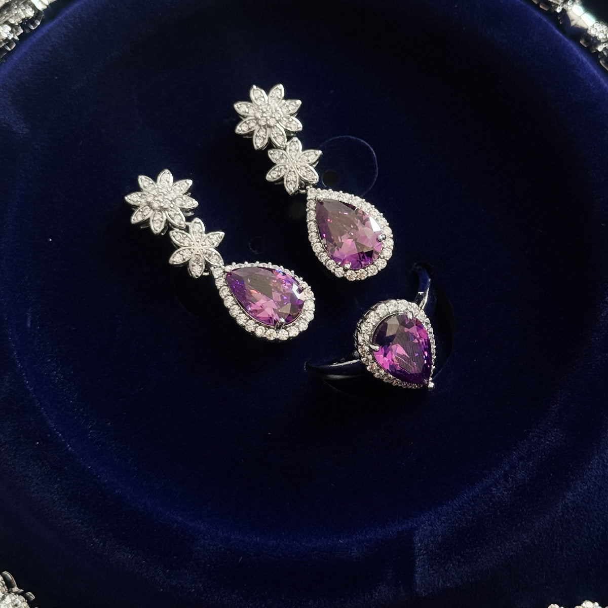 Silver-Plated Purple Pear-Cut CZ Jewelry Set – V-Shape