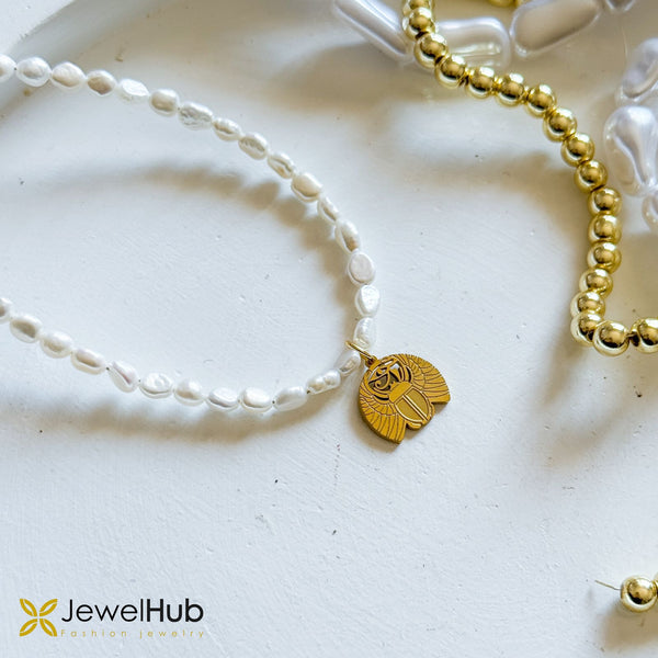 لآلئ المياه العذبة مع قلادة فرعونية