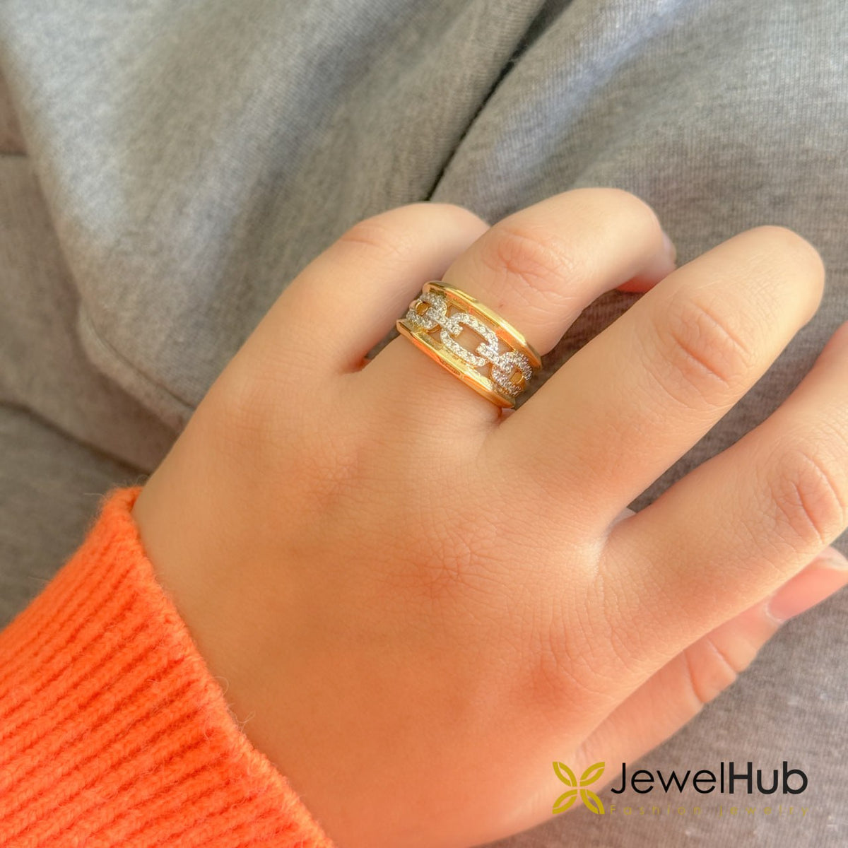 Majestic Chain Ring