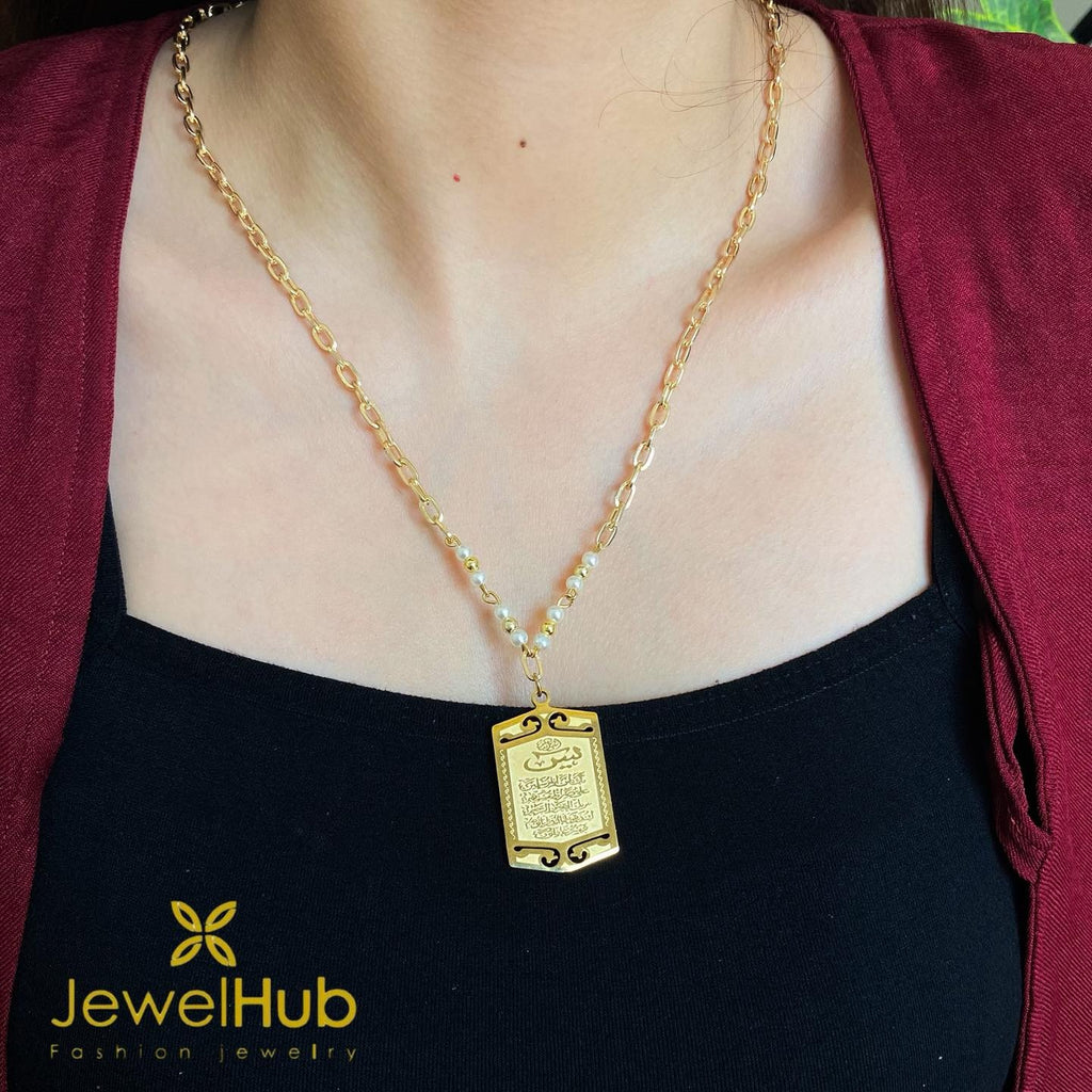 يس Necklace