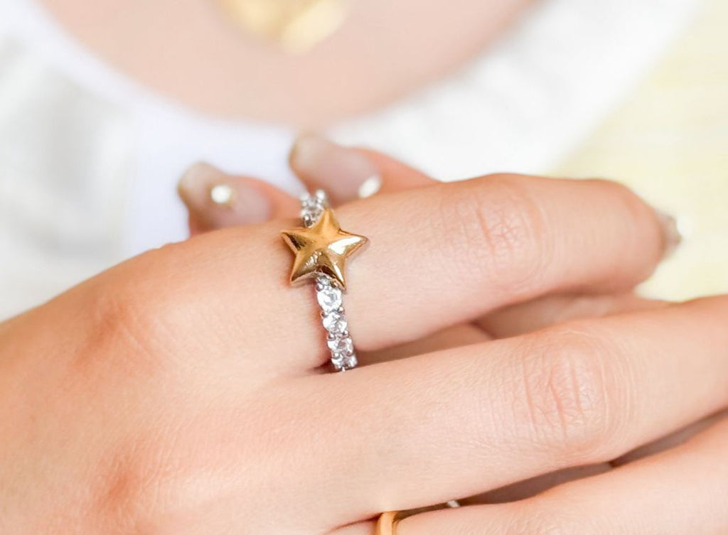 Star Ring Cz